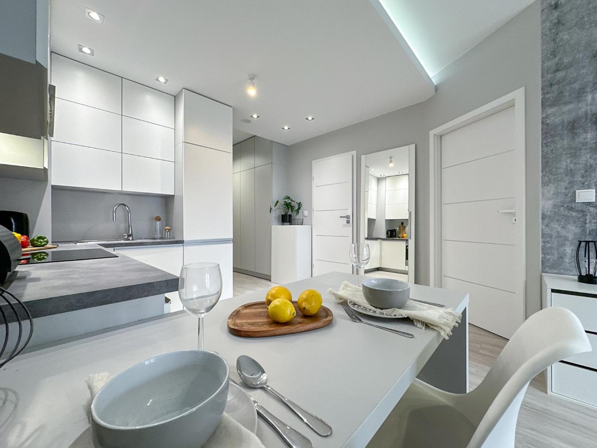 Krakowski Zakatek- Apartament Premium Z Garazem エクステリア 写真